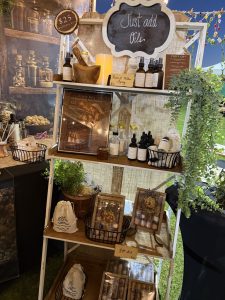 C1B24587-46F5-47A9-9B3C-E315FC49FEF8_1_105_c